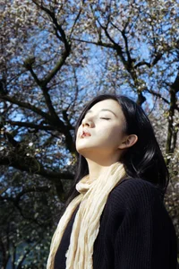 YiTuYu Art Language Vol.7225: Sha Sha Shuai Shuai Yu’s Captivating Visual Story - image 4