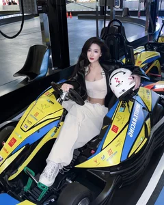 Hot Girl Võ Ngọc Trân Sets the Go Kart Track Ablaze with Her Dynamic and Sporty Style - image 3
