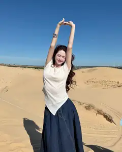 Karty Chang: Dien Bien Hot Girl Shines Bright Amidst Desert Dunes - image 9
