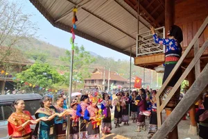 Discover the Vibrant Bun Huot Nam Water Festival of the Lao People in Dien Bien - image 13
