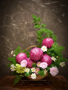 Master the Art of Ancient Chrysanthemums: Stunning Floral Tips for a Long-Lasting Lunar New Year - image 9