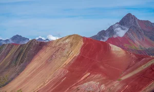 Exploring the Vibrant Rainbow Mountain: A Visual Journey in Peru - image 5