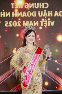 The Radiant Beauty of Miss Philanthropy Quach Thi Phuong Thao: A Blend of Grace and Compassion - image 7