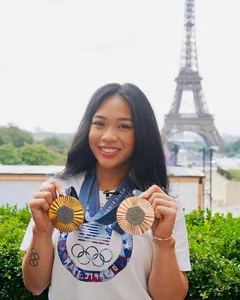 H'Mông American Athlete at Olympic 2024: Heritage, Success, and Pho - image 5