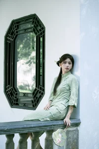 Elegant Modern Cheongsam Fashion by Qu Qi: YiTuYu Art Language Vol.9352 - A Stunning Collection of Fresh Qipao Style and Artistic Photography - image 5