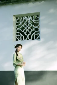 Elegant Modern Cheongsam Fashion by Qu Qi: YiTuYu Art Language Vol.9352 - A Stunning Collection of Fresh Qipao Style and Artistic Photography - image 14