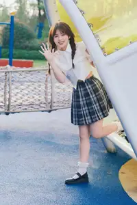 Pao Fu Xiao Fang's Radiant Youth: School Uniform at Dynamic Playground | YiTuYu Vol.8569 - image 7