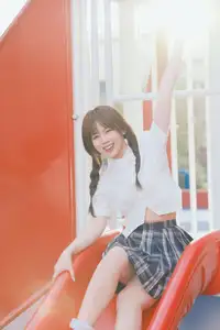 Pao Fu Xiao Fang's Radiant Youth: School Uniform at Dynamic Playground | YiTuYu Vol.8569 - image 2