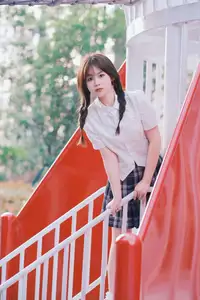 Pao Fu Xiao Fang's Radiant Youth: School Uniform at Dynamic Playground | YiTuYu Vol.8569 - image 20
