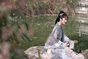 Modern Aesthetic and Style: Shen Shi Si in Art Language Vol.6489 - image 14