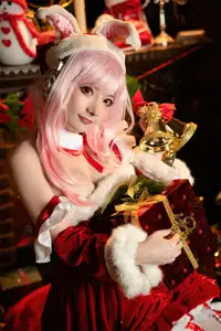 Coser Sonico Christmas: Sweet & Alluring Santa Bunny Beside Sparkling Tree - image 7