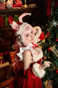 Coser Sonico Christmas: Sweet & Alluring Santa Bunny Beside Sparkling Tree - image 8
