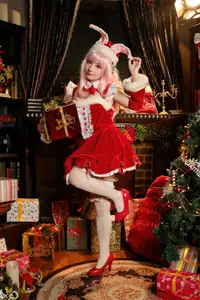 Coser Sonico Christmas: Sweet & Alluring Santa Bunny Beside Sparkling Tree - image 4