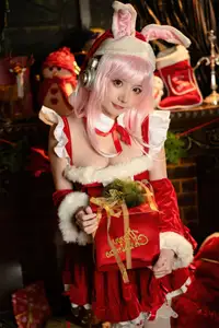 Coser Sonico Christmas: Sweet & Alluring Santa Bunny Beside Sparkling Tree - image 15