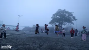 The Hmong Spring Festival: A Vibrant Celebration Above the Clouds - image 0