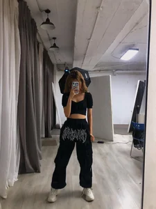 Evolution of Pháo’s Style: From Glamorous Roots to Bold and Edgy Streetwear - image 2