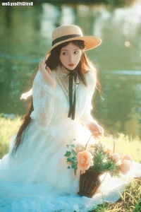 Artistic Portrait Series: YiTuYu Art Language Vol.4053 Featuring Liu Liu Yang Liu Liu - image 25