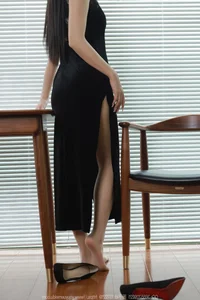 IESS Black Long Straight Hair: Featuring the Beautiful Xiao Bao - image 6