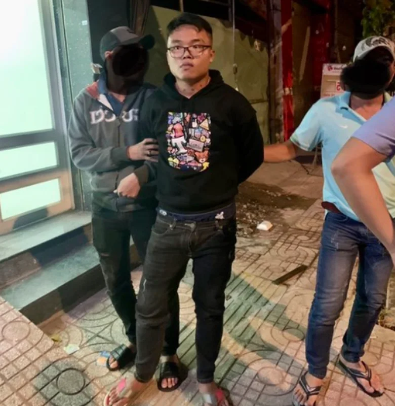 Young Man Arrested After Committing Violent Crime to Impress Girlfriend: A Shocking Case Study in Criminal Psychology and Justice