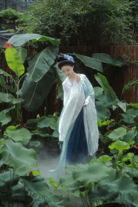 Artistic Beauty Captured in YiTuYu艺图语 Art Language Vol.7339 Featuring Yu Fang - image 5