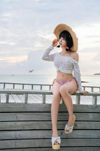 Pure Coastal Beauty with Coser Chunmomo Selfie Series - image 13