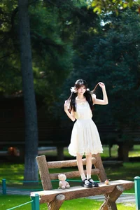 Elegant Portraits in YiTuYu Art Language Vol.5886 Jie Ruan Tang Collection - image 5