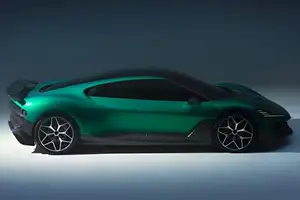 Dreame Auto Electric Hypercar Unveiled: Stunning Design, 1000+ HP, Ready for CES 2026 - image 3