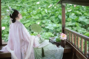 Shen Shi Si Debuts in YiTuYu Art Language Vol.7380 Gallery - image 18