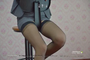 Elegant Office Style: IESS Sixiangjia 006 Featuring Model Qiuqiu in Classic Black Silk and Garter Sets - image 29