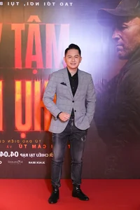 Red Carpet Glamour: Misthy, Thanh Huong, and Diem Hang Shine at Star-Studded Event - image 5