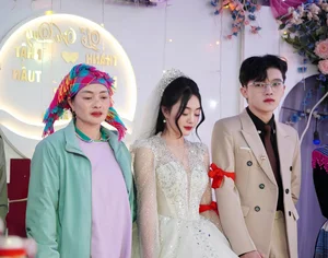 The Viral Beauty of the 22-Year-Old Nung Bride - image 3