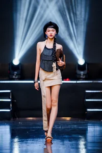 Innovative Student Fashion: A Visual Feast from the Hanoi University of Architecture Design Showcase - image 11