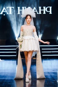 Innovative Student Fashion: A Visual Feast from the Hanoi University of Architecture Design Showcase - image 29