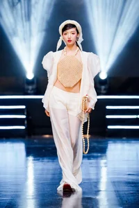 Innovative Student Fashion: A Visual Feast from the Hanoi University of Architecture Design Showcase - image 18