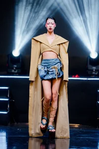 Innovative Student Fashion: A Visual Feast from the Hanoi University of Architecture Design Showcase - image 34