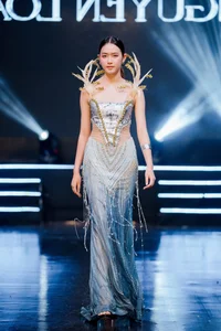 Innovative Student Fashion: A Visual Feast from the Hanoi University of Architecture Design Showcase - image 28