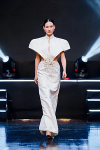 Innovative Student Fashion: A Visual Feast from the Hanoi University of Architecture Design Showcase - image 27