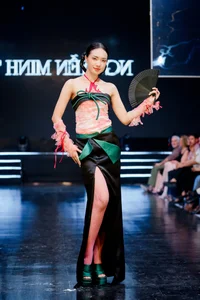 Innovative Student Fashion: A Visual Feast from the Hanoi University of Architecture Design Showcase - image 10