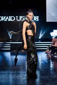 Innovative Student Fashion: A Visual Feast from the Hanoi University of Architecture Design Showcase - image 5