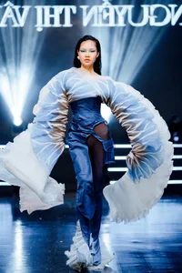 Innovative Student Fashion: A Visual Feast from the Hanoi University of Architecture Design Showcase - image 19