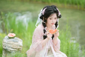 Artistic Portraiture: YiTuYu Art Language Vol.4931 Featuring Lin You Chi - image 4