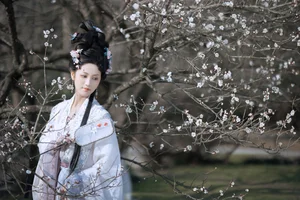 Artistic Visuals in YiTuYu Art Language Vol.7747: A Spotlight on Mu Er Dong Le - image 9