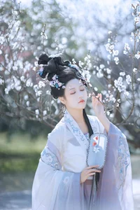 Artistic Visuals in YiTuYu Art Language Vol.7747: A Spotlight on Mu Er Dong Le - image 23