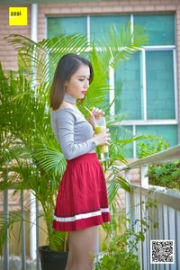 Sophisticated Style: Jun Jun in IESS Si Xiang Jia 135 Sandals Feature - image 58