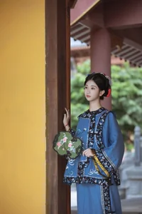 YiTuYu Art Language Vol.5246: Artistic Photography Gallery Starring Xi Xi - image 5