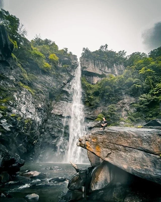 Hang Te Cho Waterfall: A Majestic Hidden Paradise for Adventure Seekers