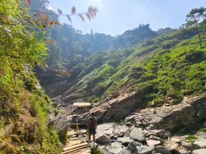 Hang Te Cho Waterfall: A Majestic Hidden Paradise for Adventure Seekers - image 6