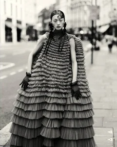 Reviewing Unique Fashion Campaigns for Fall-Winter 2024: Trends and Creative Directions - image 14
