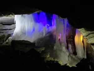 Exploring the World’s Most Breathtaking Caves: A Journey Into Earth's Most Stunning Underground Geological Wonders and Hidden Landscapes - image 3