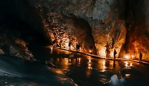 Exploring the World’s Most Breathtaking Caves: A Journey Into Earth's Most Stunning Underground Geological Wonders and Hidden Landscapes - image 5